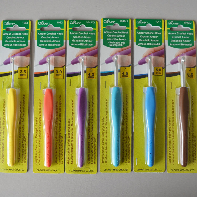 Clover Amour Crochet Hooks – String Harvest